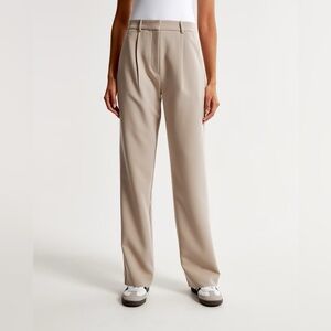 Abercrombie & Fitch Women's Tan Trousers